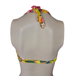 Haut de maillot de bain robo c.
Haut de maillot de bain imprimer tropical.
Bonnet D avec armatures.
S
