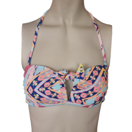 ensemble bikini bandeau DE LA MARQUE: ROXY
Ensemble bikini bandeau pour femme en matière
douce avec bonnets 