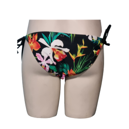 bikini rip curl exotic
idéal pour être la plus jolie sur la plage
80% POLYAMIDE/20% ELESTHANNE
TAILLE