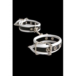 Menottes poignets...